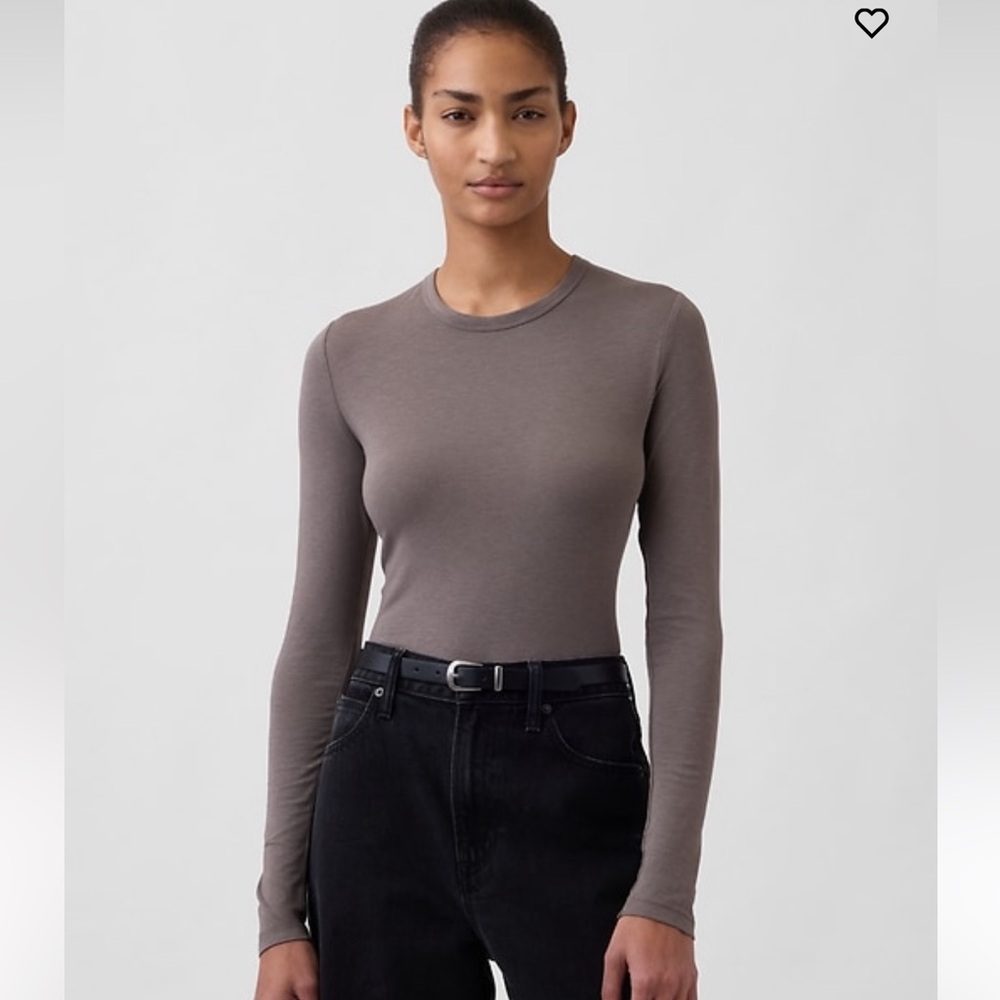 Gap Featherweight Crewneck Long Sleeve Shirt NWT